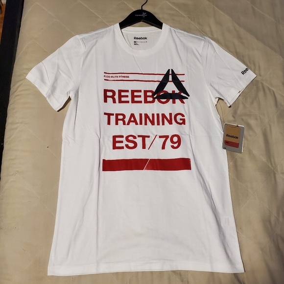 BNWT Reebok training T - Picture 1 of 2